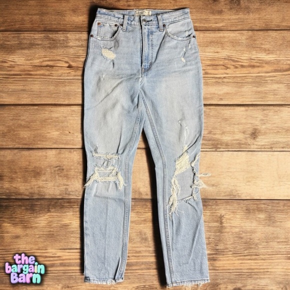 Abercrombie & Fitch Women’s The Skinny High Rise Distressed Denim Jeans (2) - Picture 1 of 4